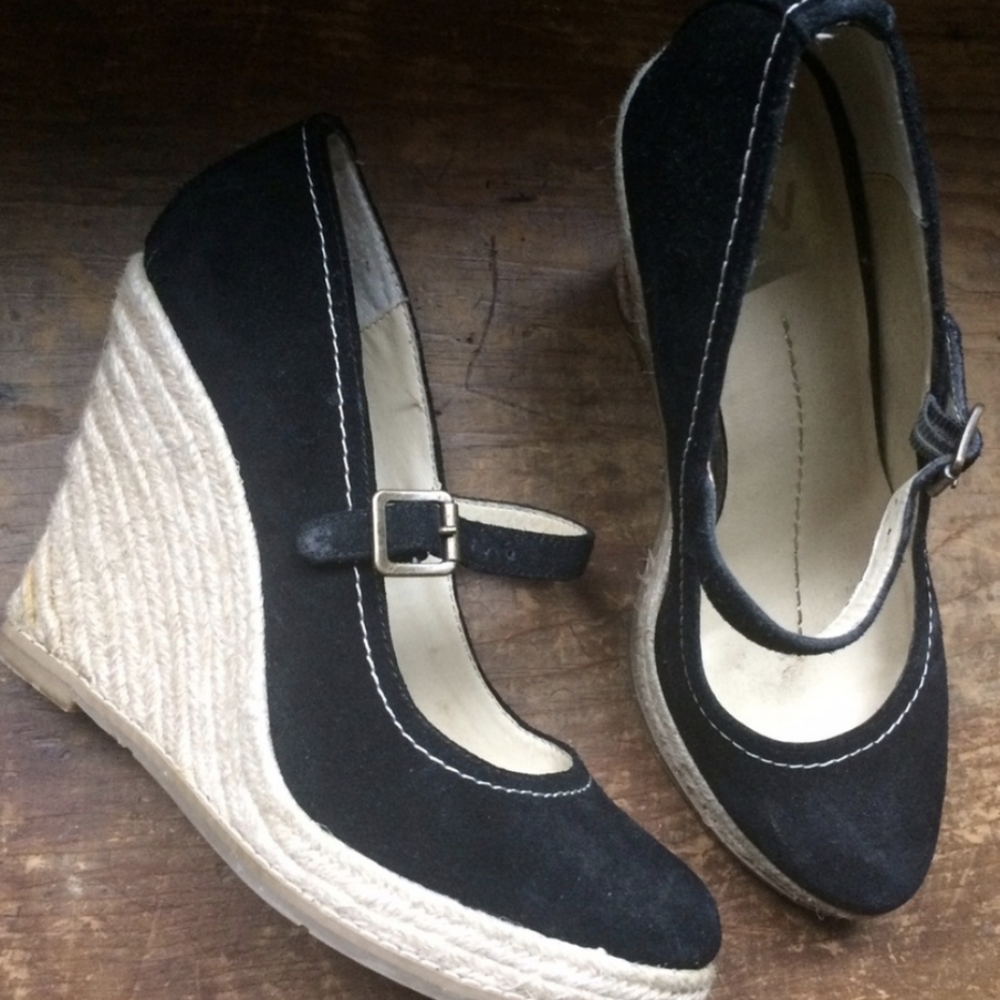 Dolce Vita Espadrilles Wedges (Black)